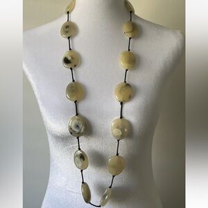 Vintage Ivory White Marbled Lucite Station Bead Necklace 38” Faux Stone Look